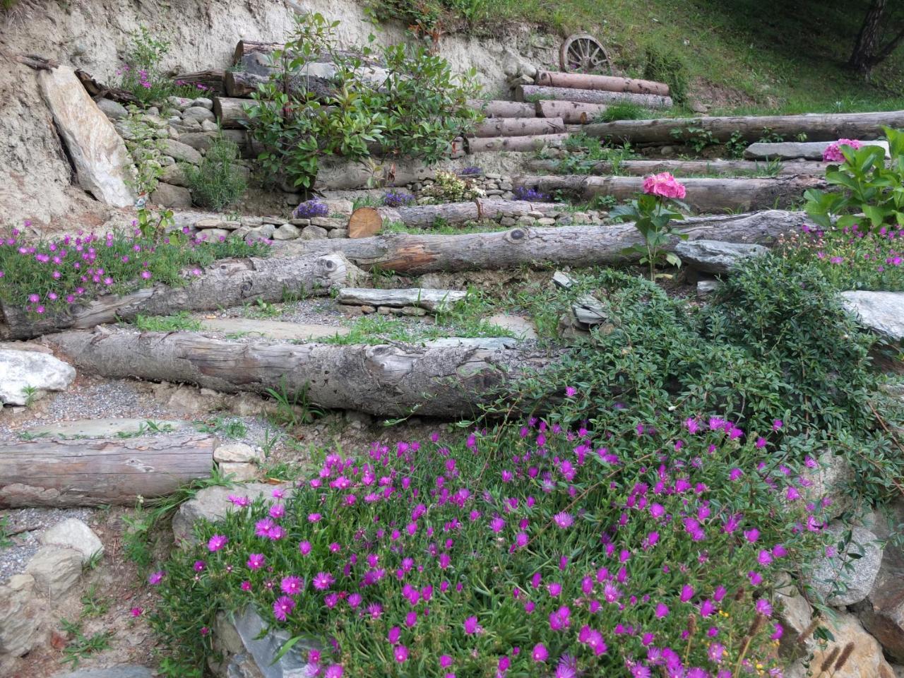 הוילה Mazzo di Valtellina Agriturismo Al Castagneto מראה חיצוני תמונה